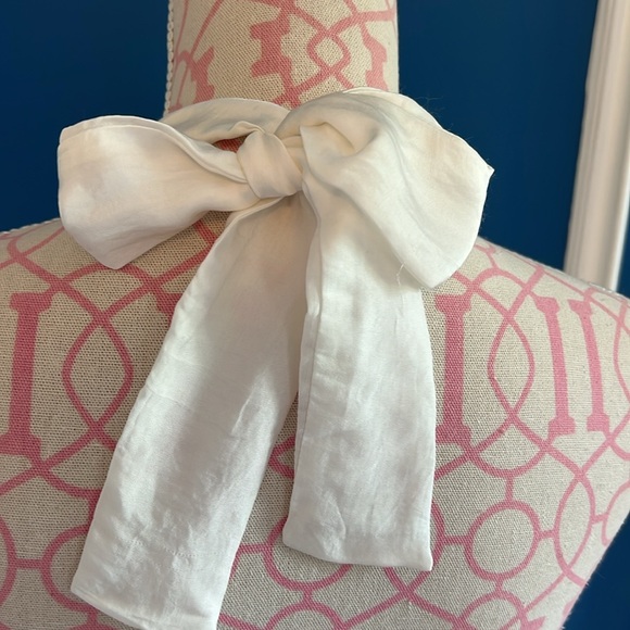 Lovers and Friends Aleric White Halter Cropped Top - Size XS - Picture 7 of 8